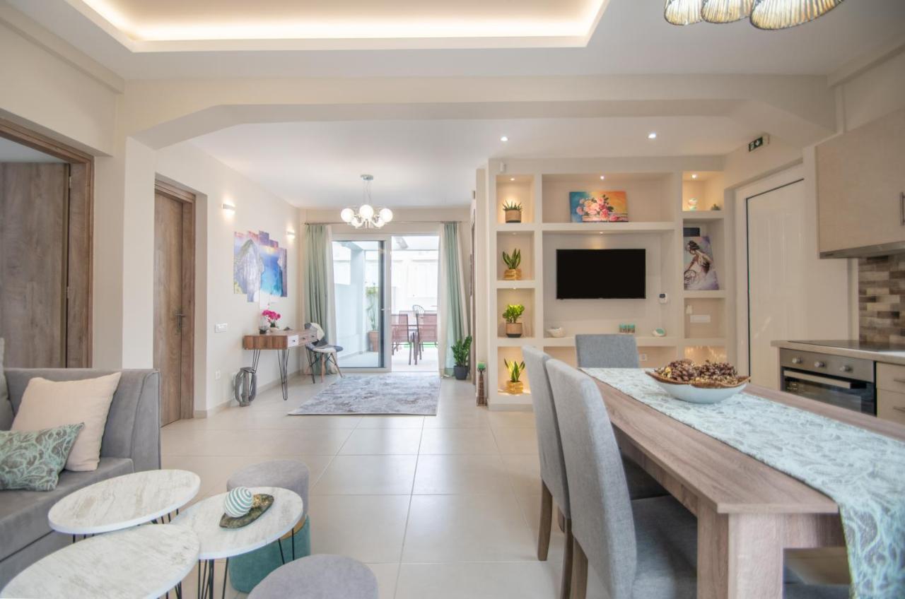 Alcmene Lux Apartment ザキントス エクステリア 写真