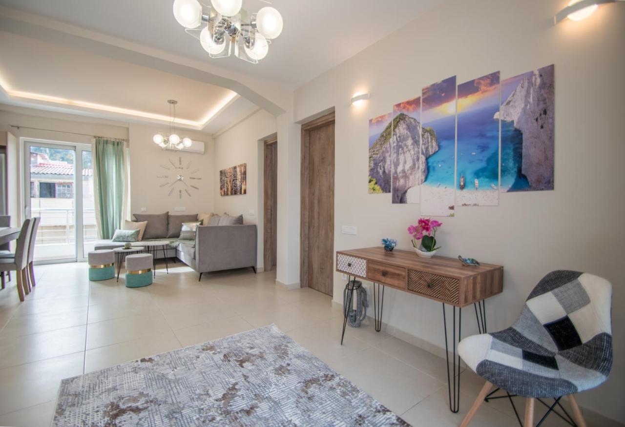Alcmene Lux Apartment ザキントス エクステリア 写真
